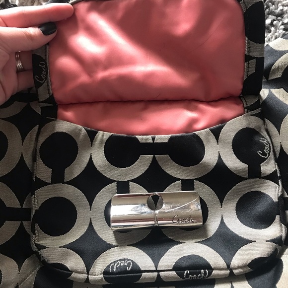 Coach Shoulder Bag - Picture 5 of 6